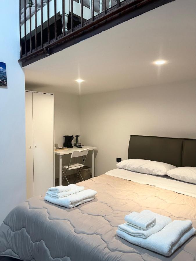House Caracciolo By Loveinthetravel Napoli Eksteriør billede